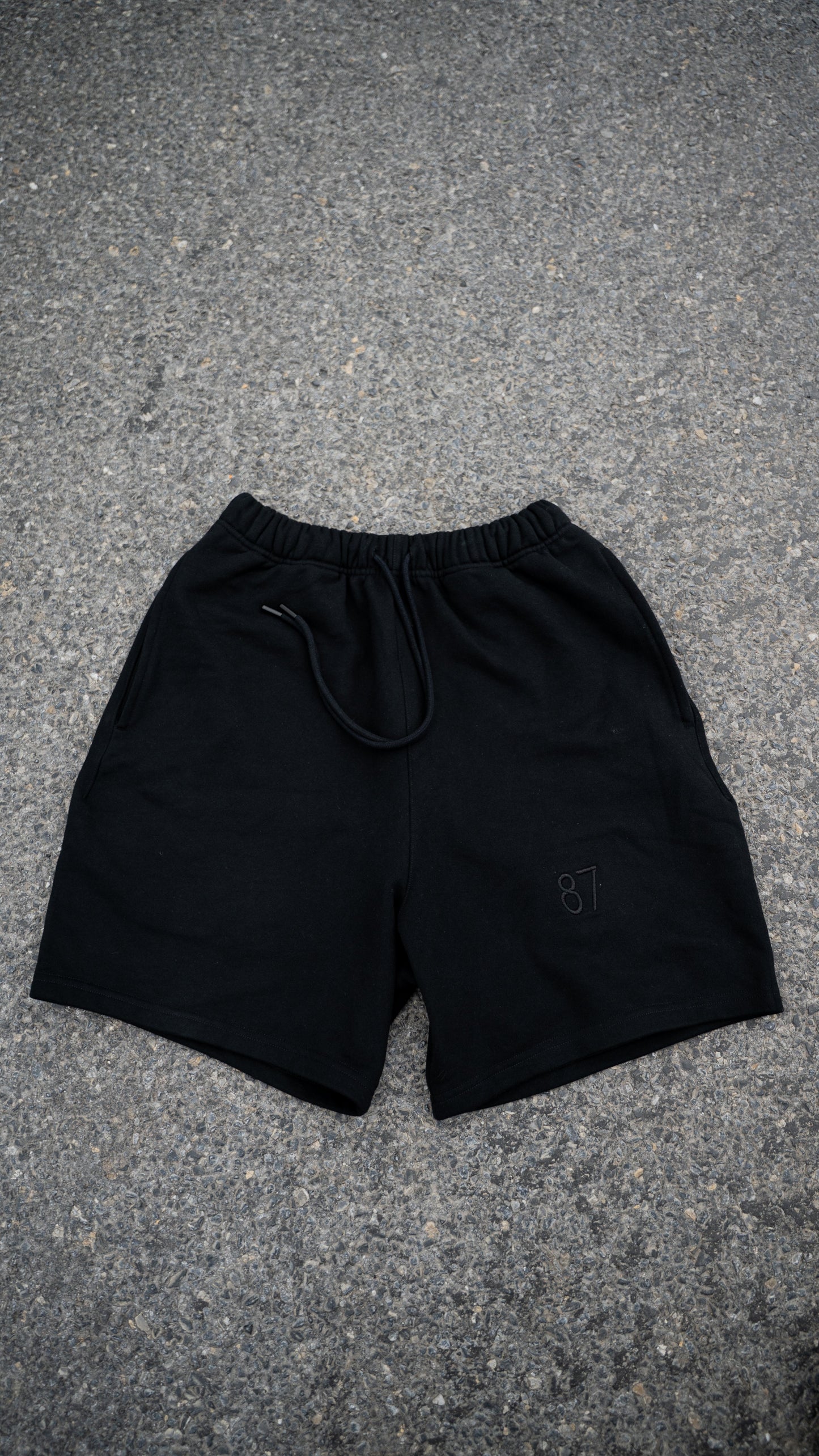 87 Oversized Fleece Shorts "Coal"