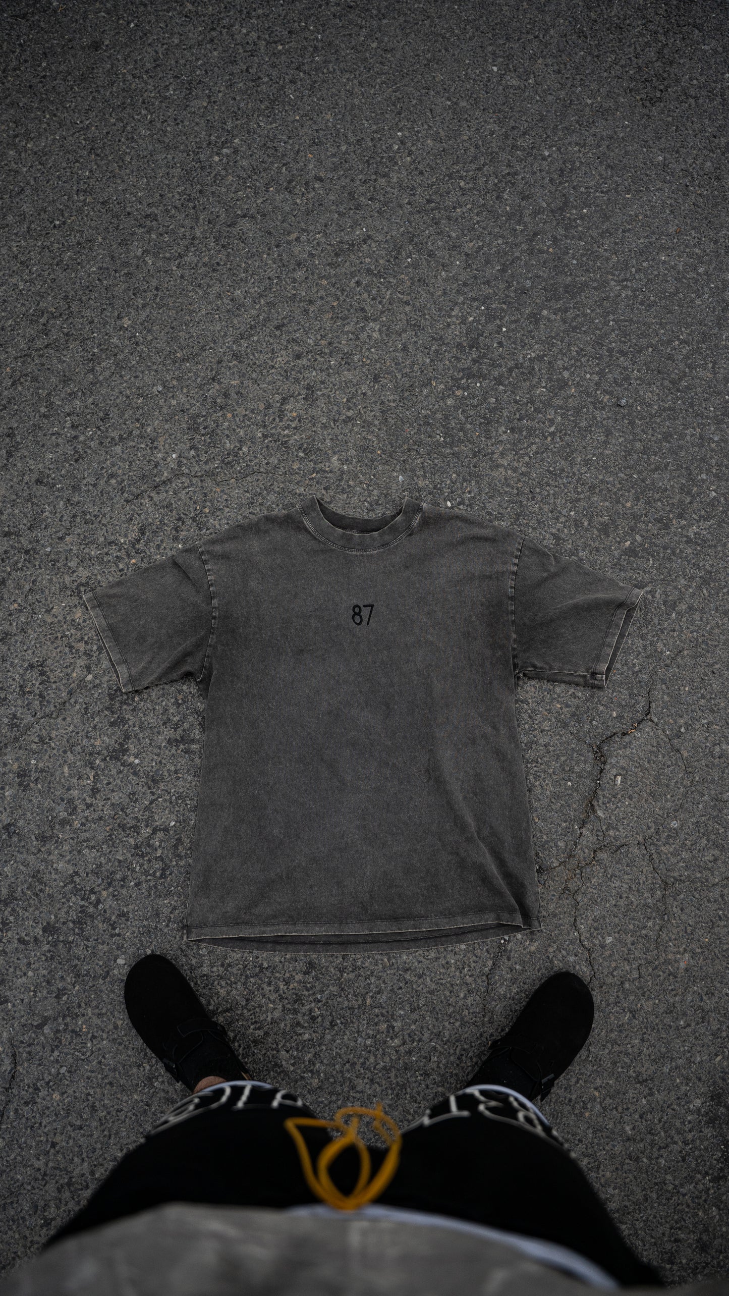 87 Over Size Acid Wash Tee